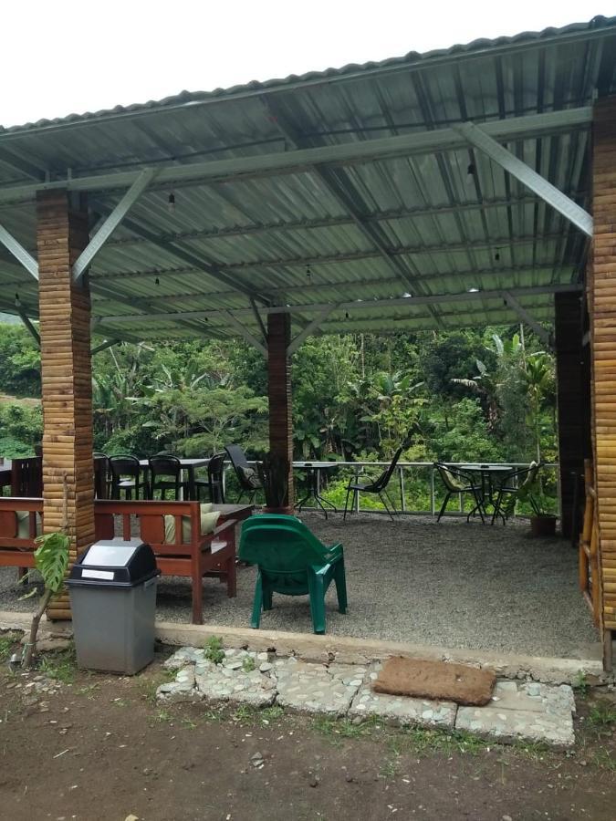 Rago'S Homestay Kelimutu Ngoại thất bức ảnh